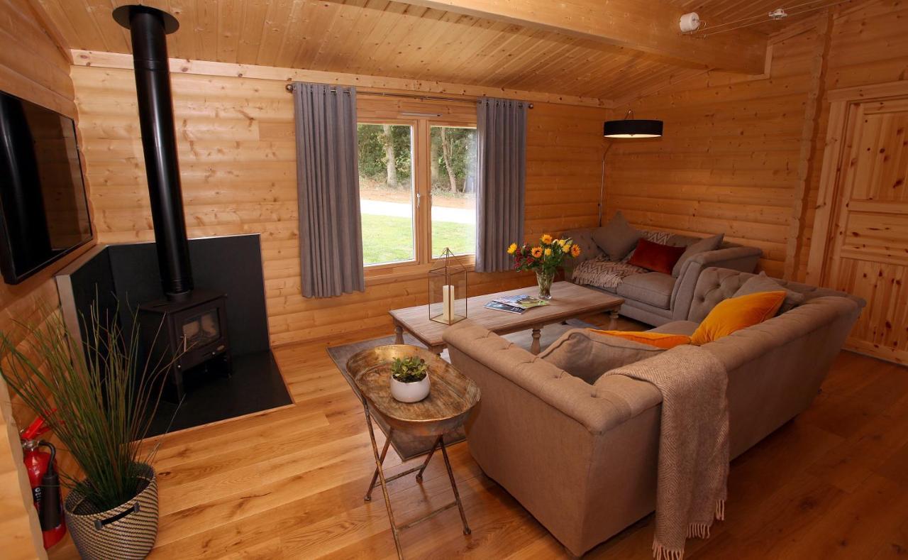 Cambridgeshire Lakes - Luxury Lodges In A Stunning Lake Location Gamlingay Eksteriør bilde